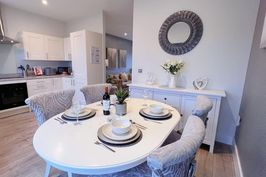 No6, Luxury Townhouse Near Bicester Village المظهر الخارجي الصورة